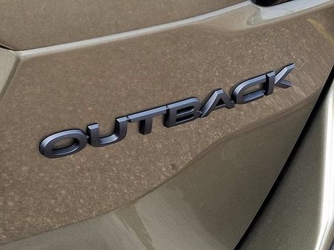 Certified 2025 Subaru Outback Onyx Edition AWD/4WD image 22