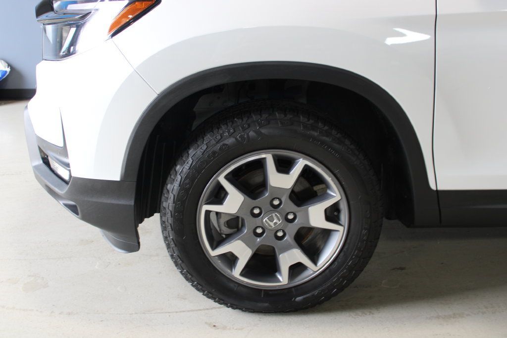 Used 2022 Honda Passport TrailSport image 4