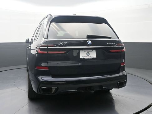 Used 2025 BMW X7 xDrive40i w/ M Sport Package image 6
