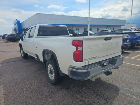 Used 2024 Chevrolet Silverado 2500 LT w/ Convenience Package AWD/4WD image 7