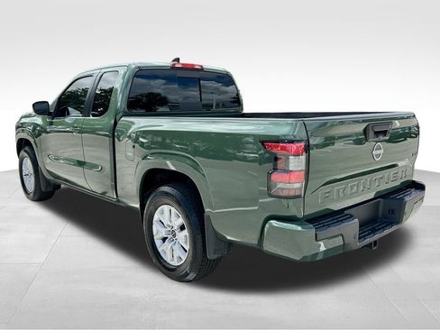 Used 2024 Nissan Frontier SV w/ SV Convenience Package RWD image 8
