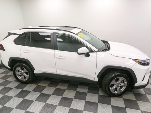 Used 2024 Toyota RAV4 XLE w/ Convenience Package AWD/4WD image 6
