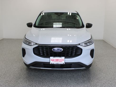 Used 2025 Ford Escape Active FWD image 3