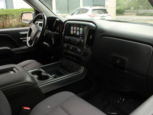 Used 2018 Chevrolet Silverado 1500 LT w/ All Star Edition AWD/4WD image 22