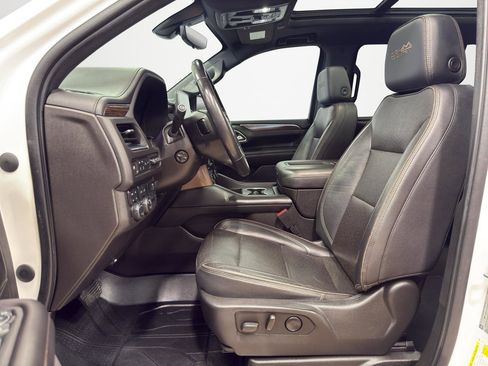 Used 2021 Chevrolet Suburban High Country AWD/4WD image 15