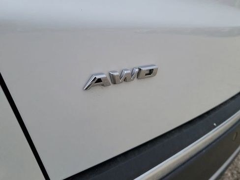 Certified 2023 Cadillac XT5 Premium Luxury w/ Technology Package image 35