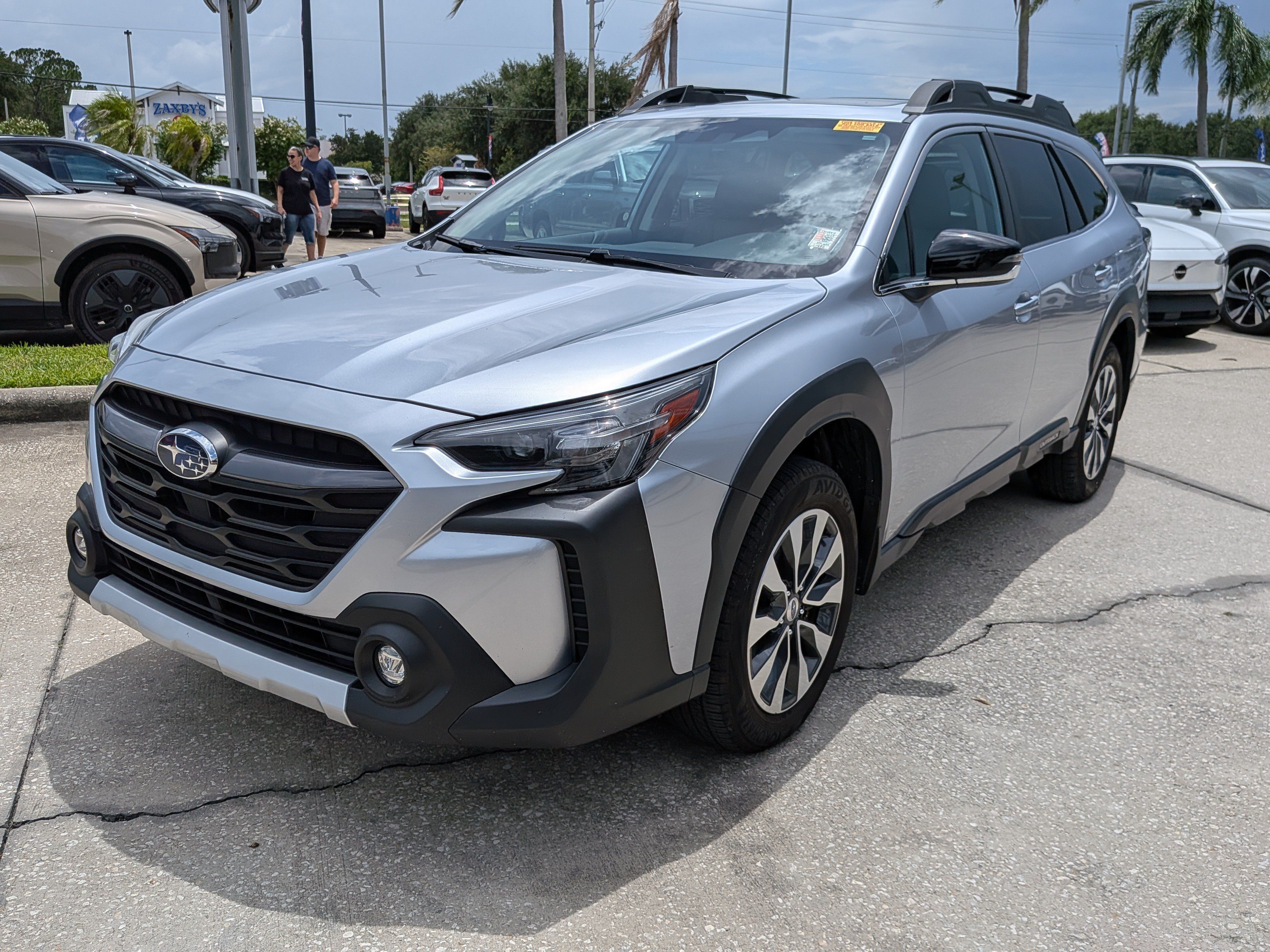 Certified 2025 Subaru Outback Limited AWD/4WD image 8