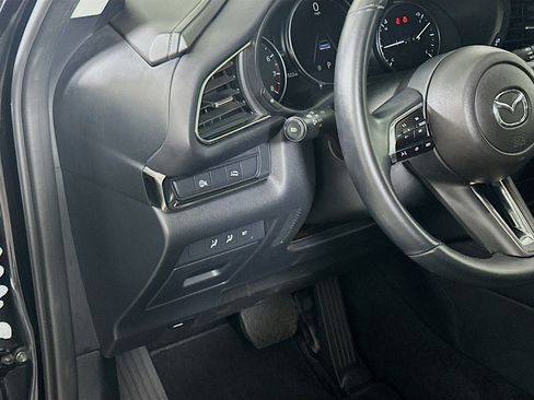 Used 2025 MAZDA CX-30 AWD 2.5 S w/ Preferred Package image 17