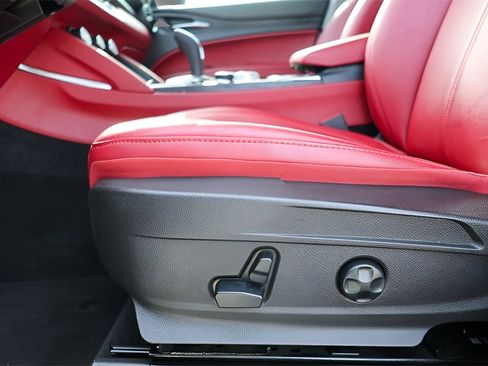 Used 2020 Alfa Romeo Stelvio Sport w/ Quick Order Package 22J Sport image 22