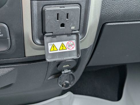 Used 2019 RAM 1500 Big Horn RWD image 22