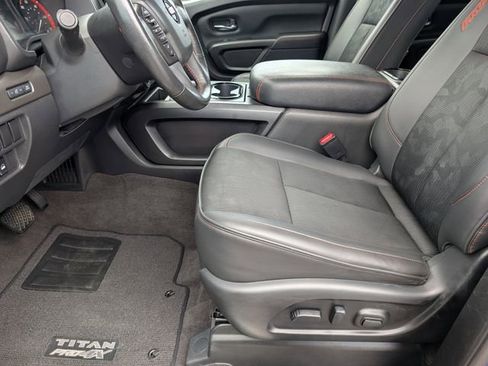 Used 2021 Nissan Titan PRO-4X w/ Pro-4x Utility Package AWD/4WD image 16