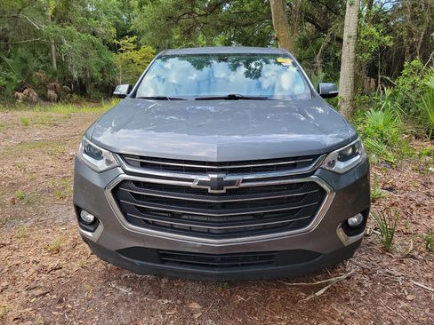 Used 2019 Chevrolet Traverse LT w/ LPO, Floor Liner Package FWD image 11
