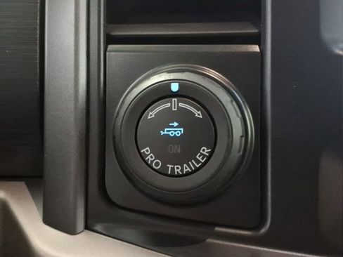 Certified 2021 Ford F150 XLT w/ Tow Technology Package AWD/4WD image 13
