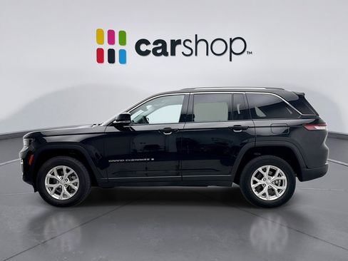 Used 2023 Jeep Grand Cherokee Limited AWD/4WD image 2
