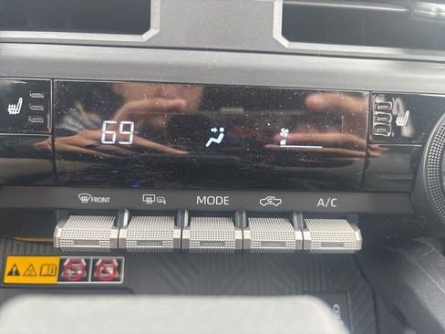 New 2025 Toyota Tacoma TRD Off-Road image 30