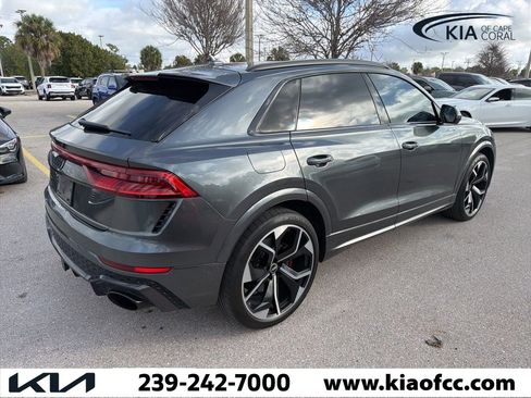 Used 2021 Audi RS Q8 w/ Carbon Optic Package image 9