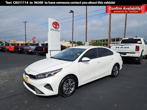 Used 2023 Kia Forte LXS FWD image 1