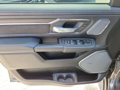 Used 2025 RAM 1500 Laramie w/ Night Edition AWD/4WD image 17
