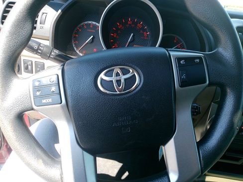 Used 2013 Toyota 4Runner SR5 w/ Convenience Pkg AWD/4WD image 34