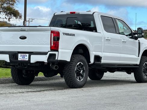 New 2026 Ford F250 XLT w/ XLT Premium Package AWD/4WD image 12
