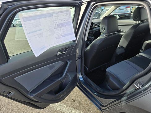 New 2026 Volkswagen Jetta SE FWD image 35