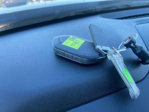 Used 2025 Kia K4 LXS image 21