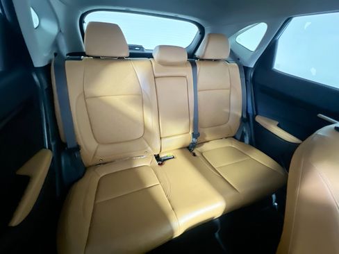 Used 2024 Kia Seltos EX image 33