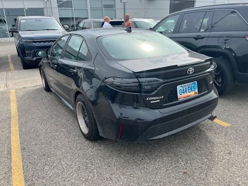 Used 2020 Toyota Corolla LE FWD image 5