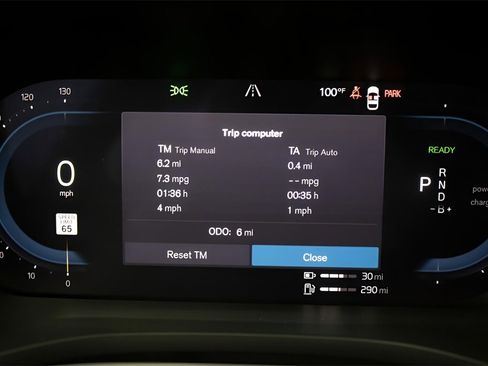 Certified 2025 Volvo XC60 T8 Plus w/ Protection Package Premier image 19