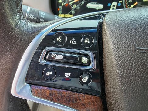 Used 2014 Cadillac XTS Platinum image 19