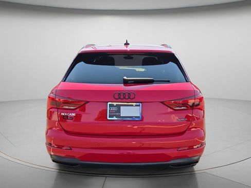 Used 2023 Audi Q3 2.0T Premium w/ Convenience Package AWD/4WD image 5