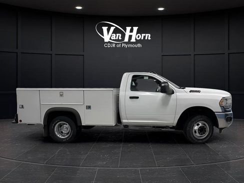New 2024 RAM 3500 Tradesman image 2