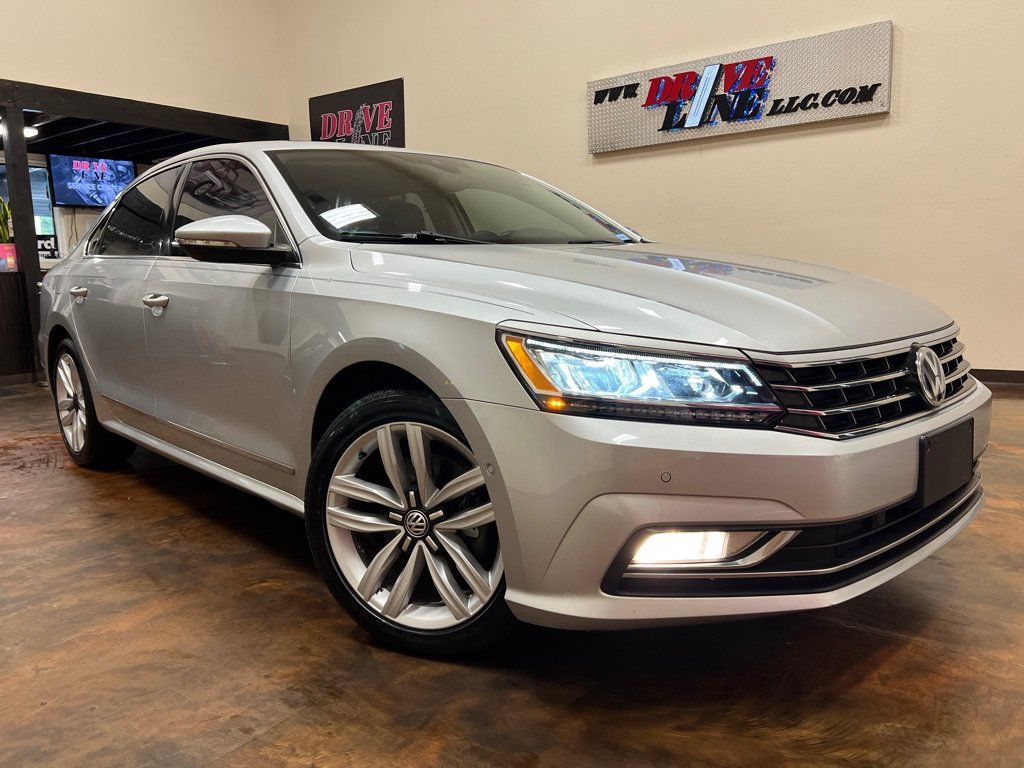 Used 2017 Volkswagen Passat 3.6 SEL Premium FWD image 1