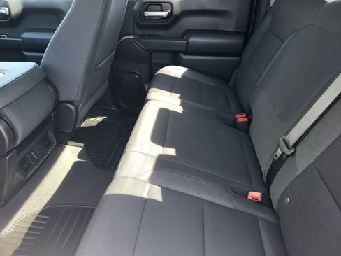 Used 2025 Chevrolet Silverado 1500 Custom image 28