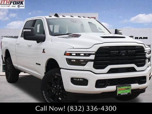 New 2026 RAM 2500 Laramie AWD/4WD image 1
