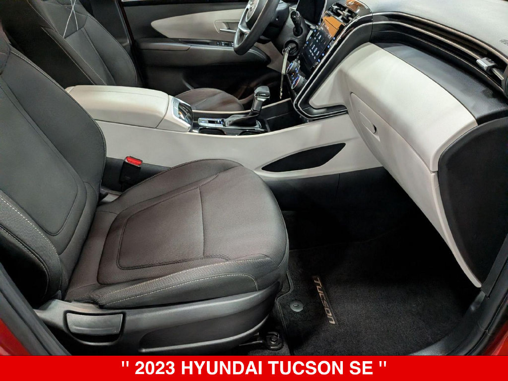 Used 2023 Hyundai Tucson SE AWD/4WD image 33