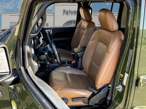 Certified 2022 Jeep Wrangler Unlimited Sahara w/ Cold Weather Group AWD/4WD image 22