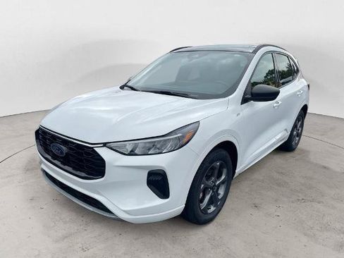 Certified 2023 Ford Escape ST-Line w/ Tech Pack #1 AWD/4WD image 1