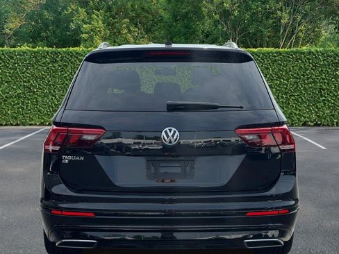 Used 2020 Volkswagen Tiguan SE R-Line FWD image 5