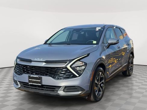 Certified 2023 Kia Sportage EX FWD image 3