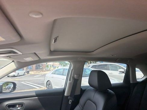 Used 2025 Honda HR-V EX-L image 39