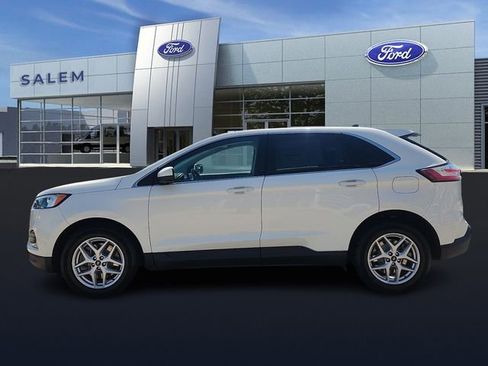 Certified 2022 Ford Edge SEL w/ Convenience Package AWD/4WD image 6
