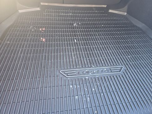 Used 2023 Toyota Corolla SE image 10