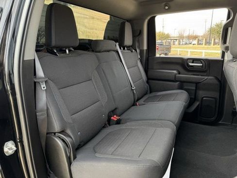 Used 2020 Chevrolet Silverado 2500 LT w/ Convenience Package image 30