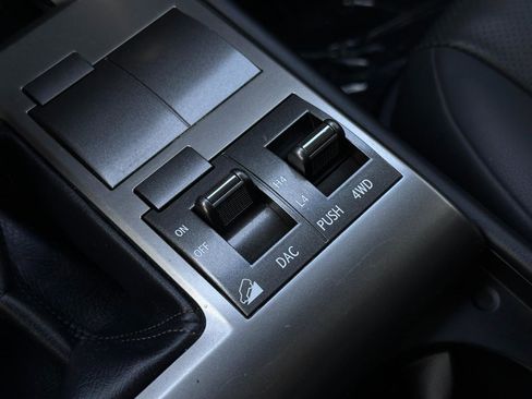 Used 2019 Lexus GX 460 Premium image 16