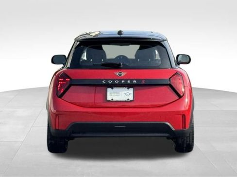 Certified 2025 MINI Cooper S FWD image 6
