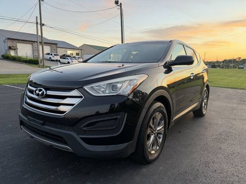 Used 2016 Hyundai Santa Fe Sport FWD image 1
