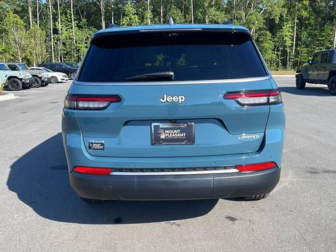 New 2026 Jeep Grand Cherokee L Limited w/ Luxury Tech Group II AWD/4WD image 6
