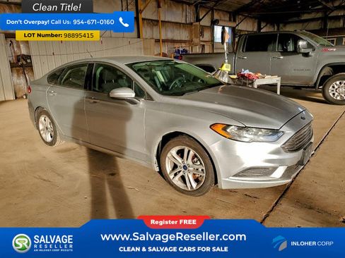 Used 2018 Ford Fusion SE w/ Fusion SE Technology Package image 5