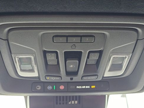 Used 2024 GMC Sierra 1500 Denali Ultimate AWD/4WD image 34